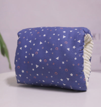 כרית הנקה ניידת – Cuddle-Pillow